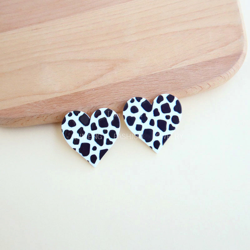 Wholesale Heart Shaped Leopard Print Zebra Print Cow Print Earrings Acrylic