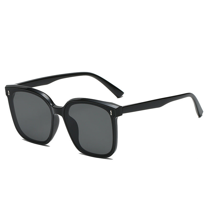 Wholesale TR Material Polarized Anti-ultraviolet Square Frame PC Sunglasses