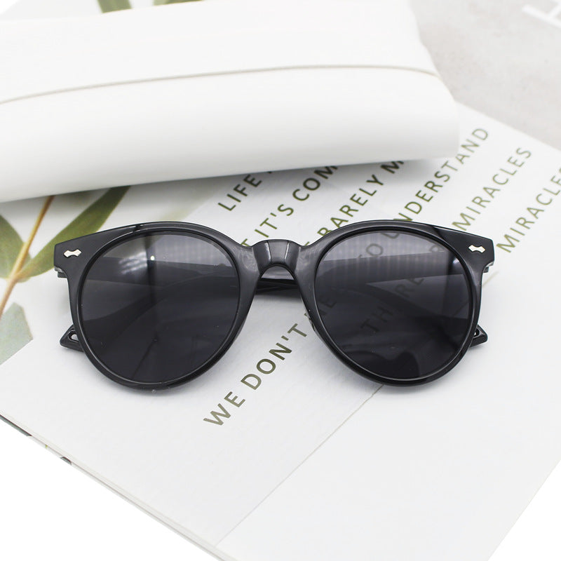 Venta al por mayor de gafas de sol redondas de marco pequeño para PC Vintage