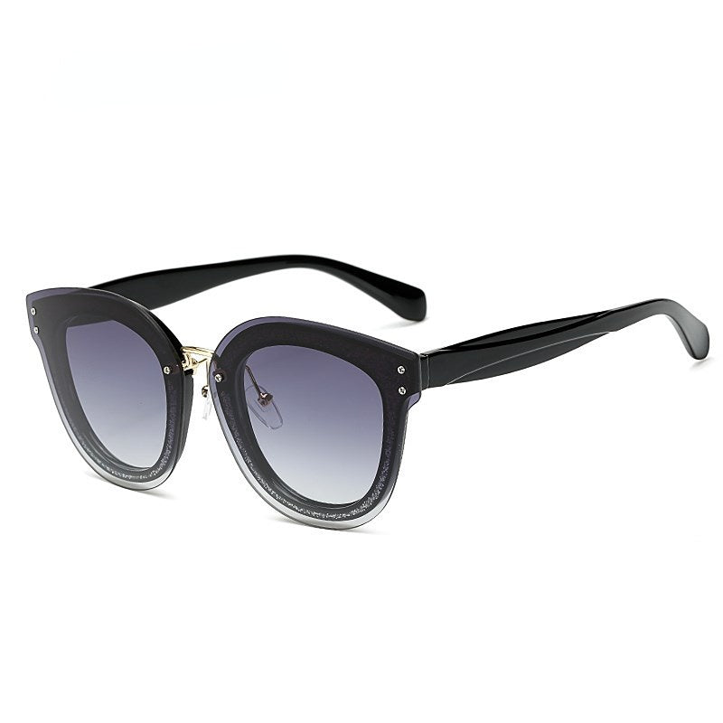 Wholesale PC Large Frame Ladies Sunglasses