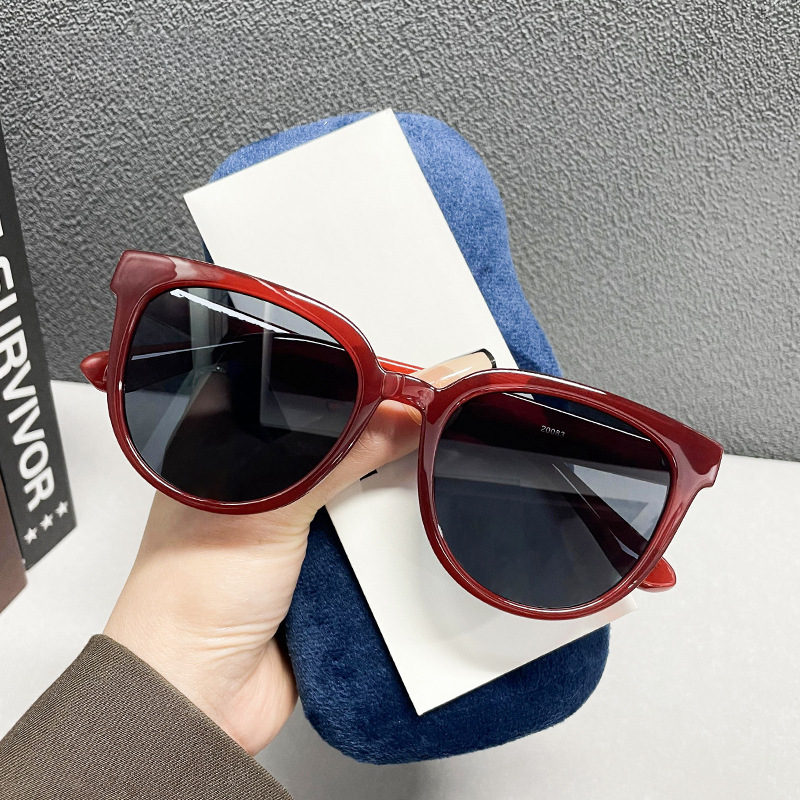 Wholesale Square and Round Frame UV Resistant PC Sunglasses
