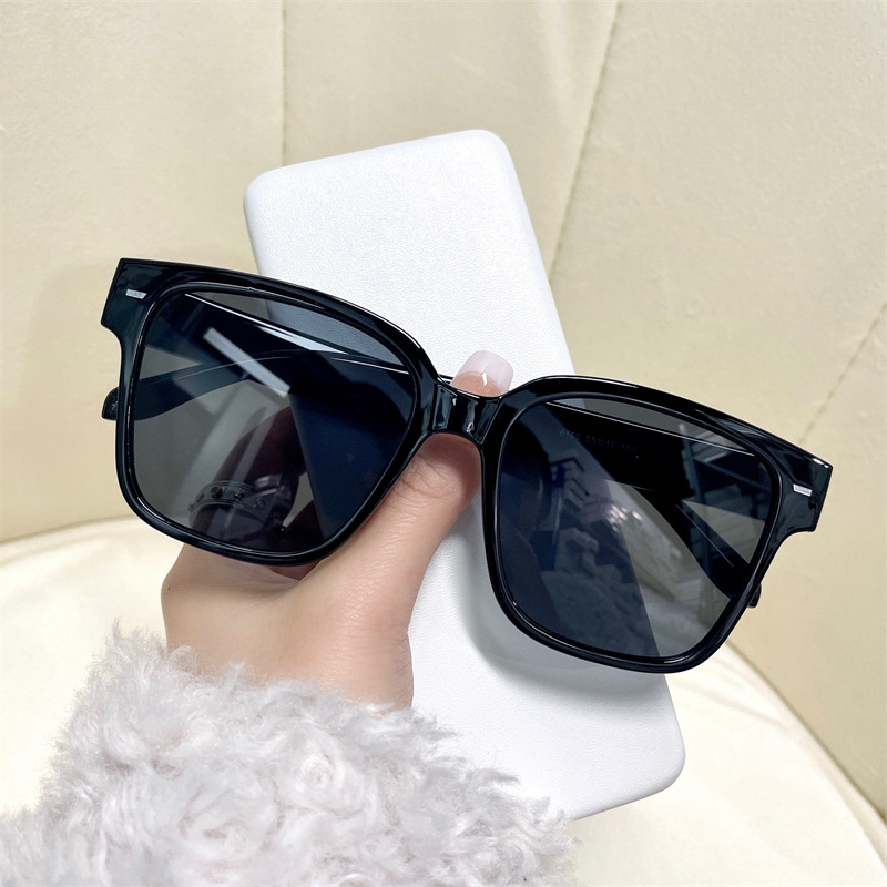 Wholesale Square Frame PC Sunglasses