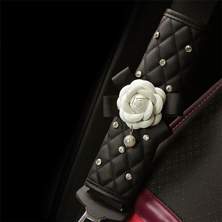 Wholesale Car Camellia Shoulder Cover Diamond Seat Belt Shoulder Cover Gear Handbrake Inner Set Rearview Mirror Leather Decor