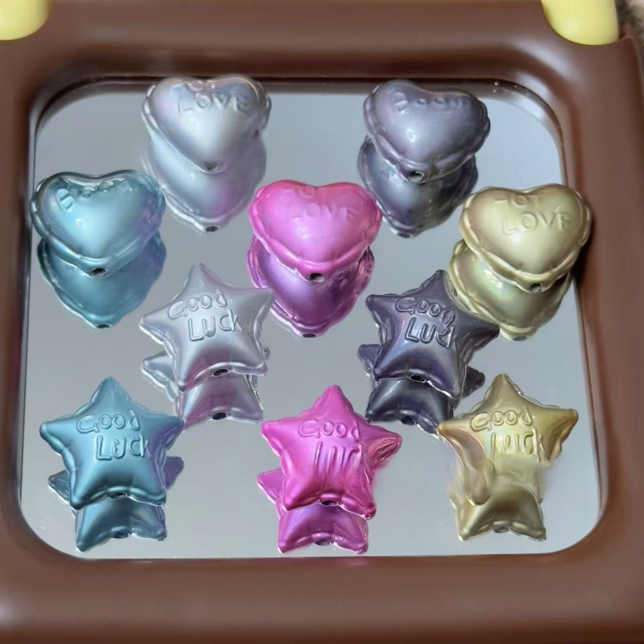 Wholesale 10 pieces of acrylic light bulb beads DIY accessories