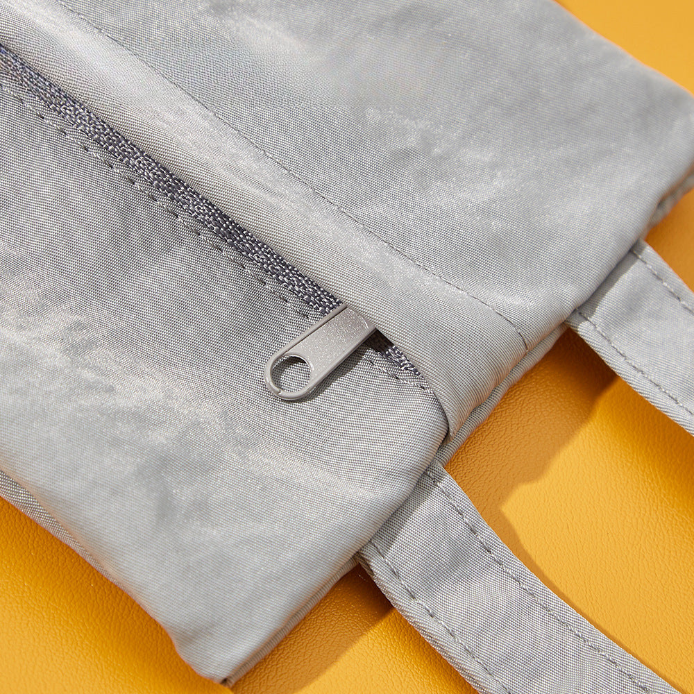 Wholesale of Large Capacity Hand Washed Cloth Makeup Bags