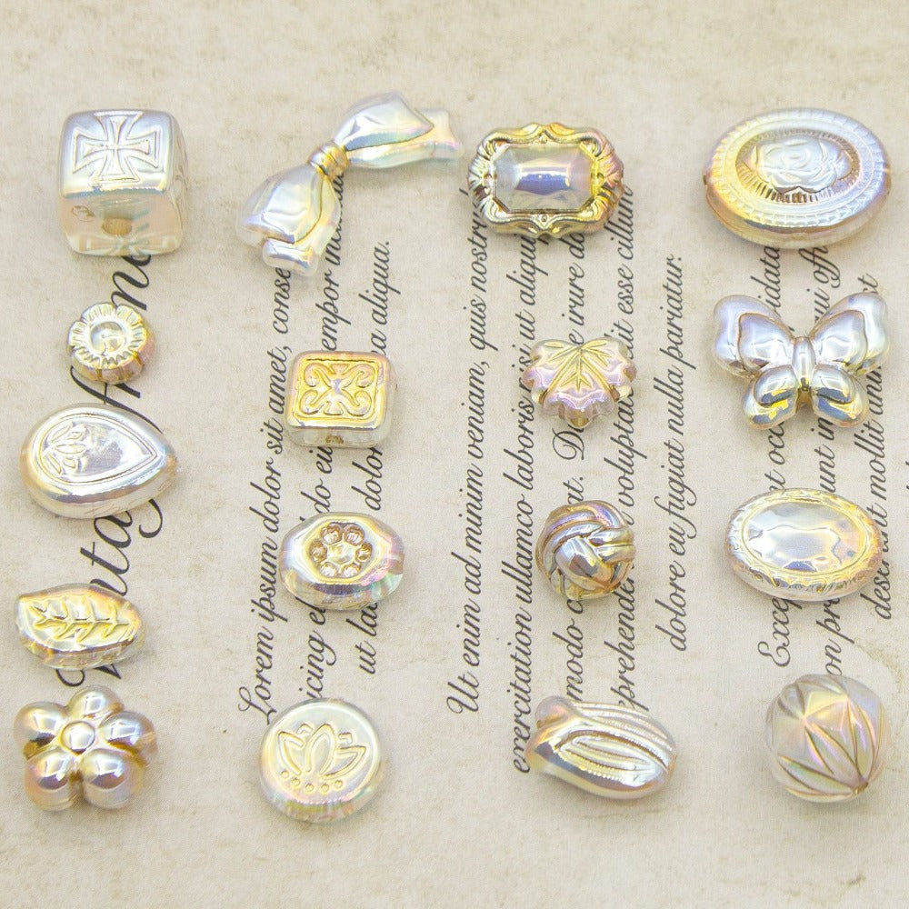 Wholesale 50pcs Retro White Pattern Gold Beads Magic Mirror Lamp Butterfly Beads