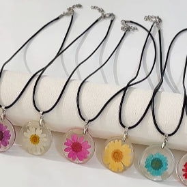 Wholesale 6pcs Epoxy Fashion Daisy Dried Flower Necklace