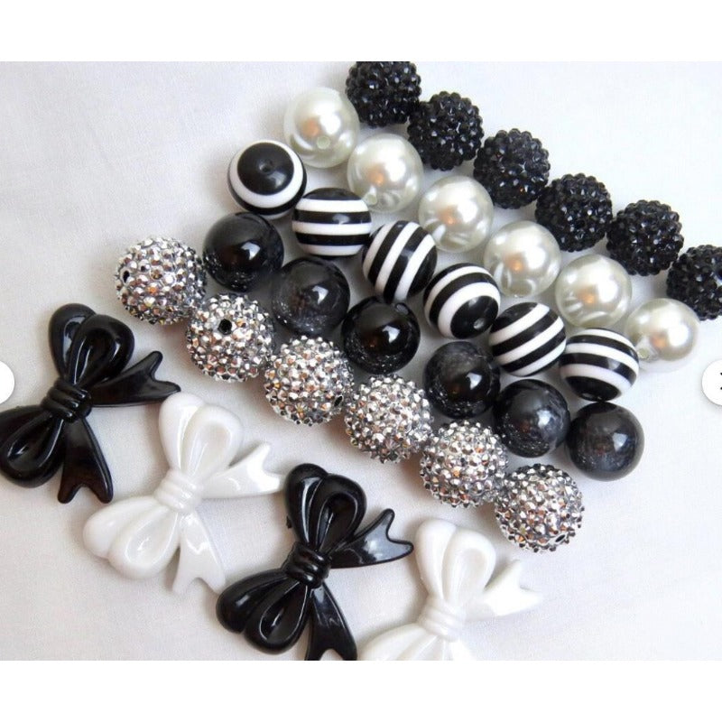 Wholesale 50pcs Black and White Printing Mixed Color 20MM Acrylic Large Beads DIY Bow Mixed Beaded Loose Beads Combination