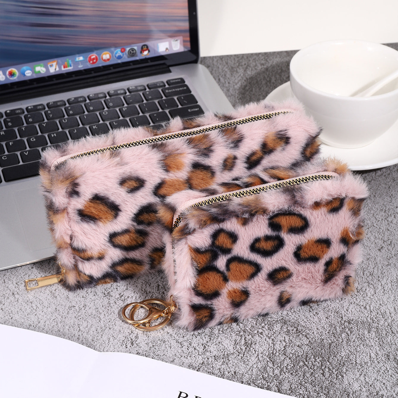 Wholesale Plush Leopard Print Zero Wallet