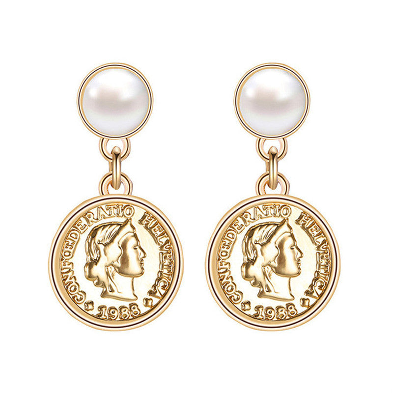 Wholesale Fashion Exaggerated Retro Alloy Pearl Portrait Earrings