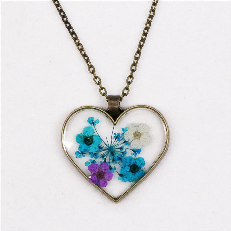 Wholesale 12pcs Resin Dried Flower Specimen Alloy Necklace