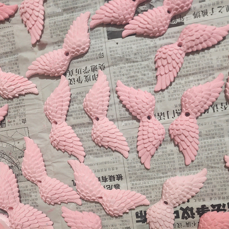 Wholesale Aromatherapy Decoration Car Interior Pendant Angel Wings Pendant