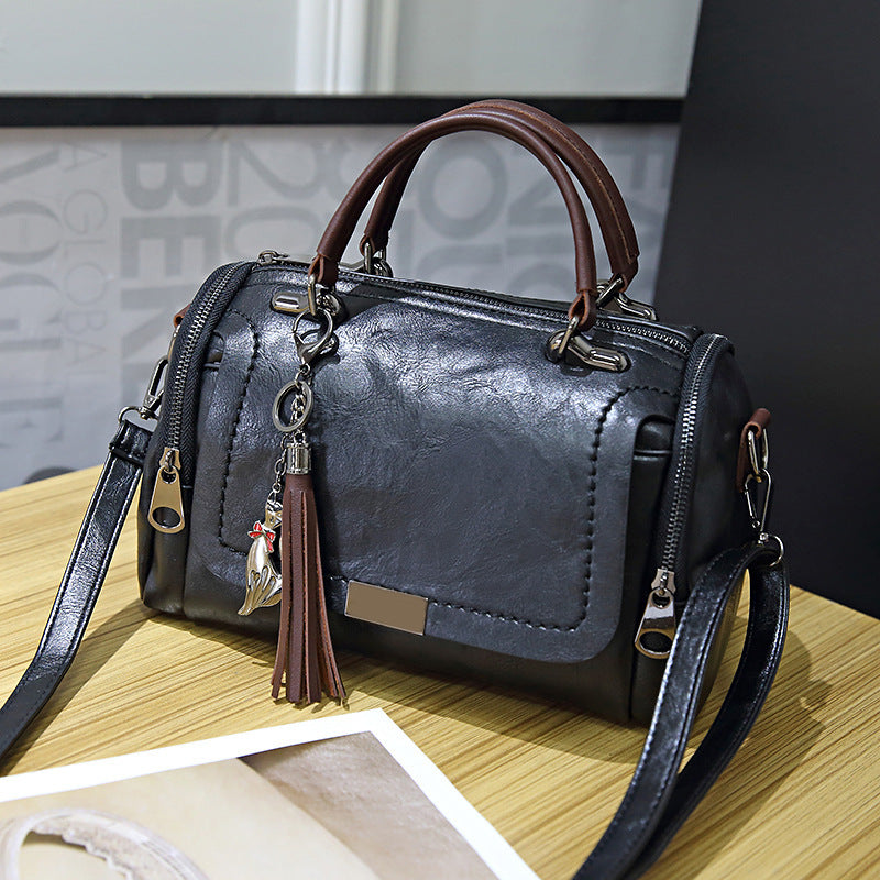Wholesale PU Vintage Ladies Handbag Slant Bag