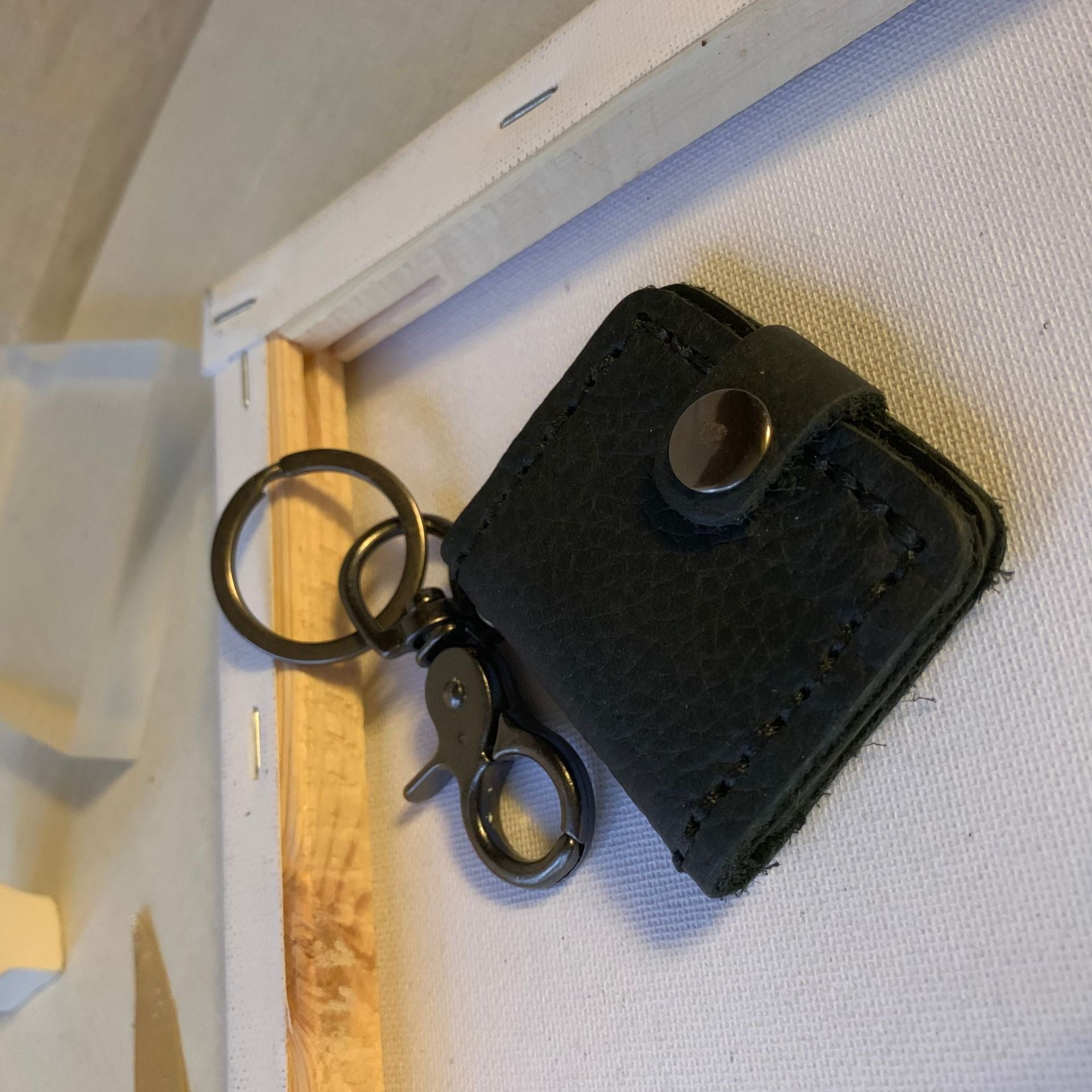 Wholesale Genuine Leather Mini Photo Frame Keychains