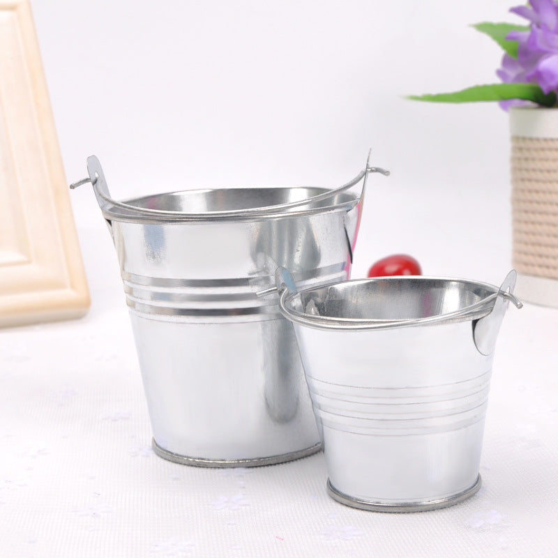 Wholesale Home Decoration Metal Crafts Mini Iron Bucket Ornaments