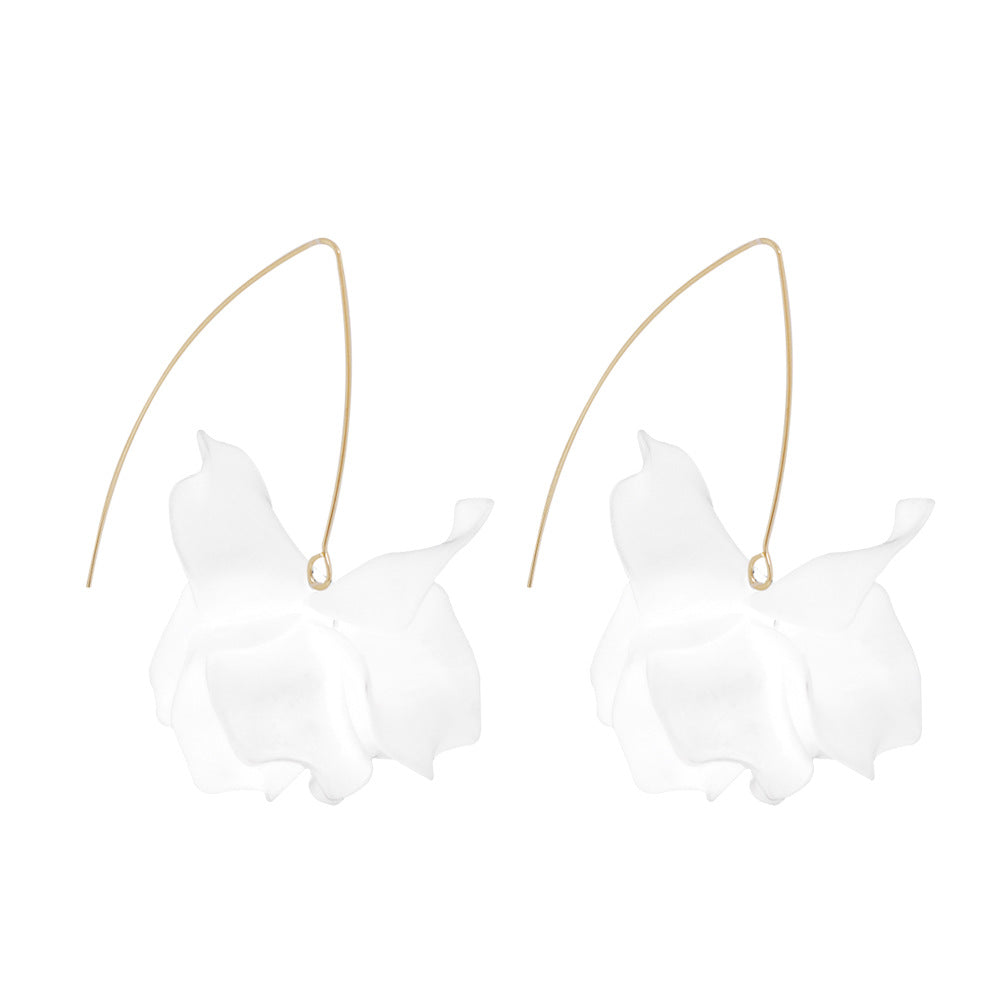 Wholesale Long Flower Alloy Earrings