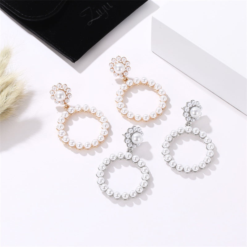 Wholesale Pearl Circle Alloy Earrings