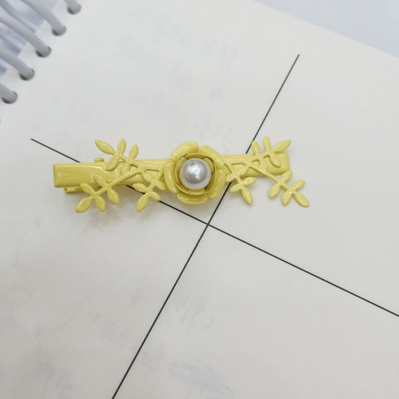 Wholesale Colorful Hollow Metal Butterfly Hairpins