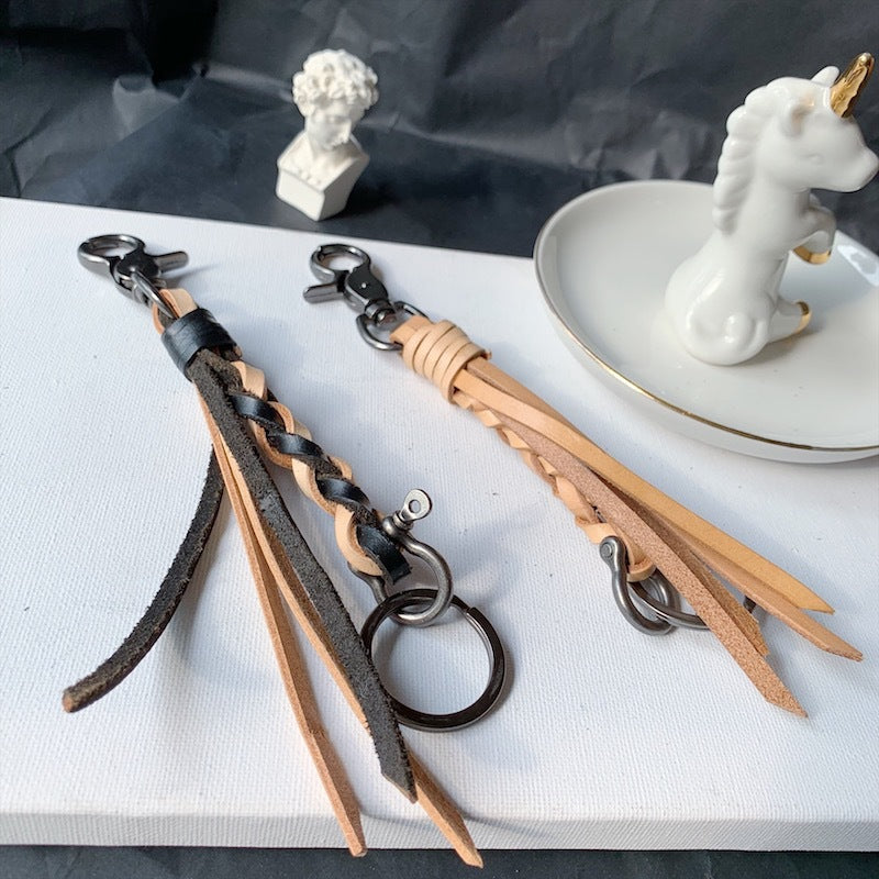 Wholesale Cowhide Woven Waist Hanging Minimalist Keychains