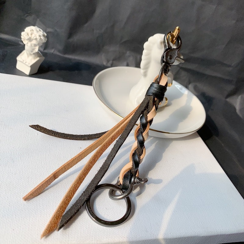 Wholesale Cowhide Woven Waist Hanging Minimalist Keychains