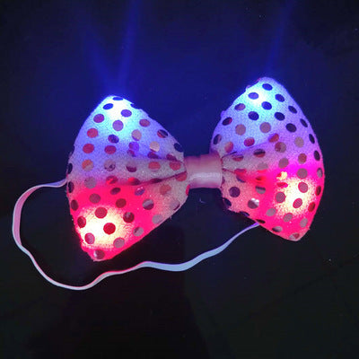 Wholesale of Luminous Horns, Deer Antlers, Crowns, Bows, Plastic Hair Clips, Toys