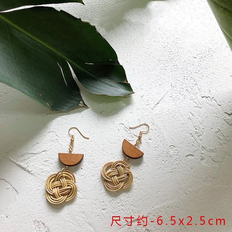 Wholesale Vintage Geometric Round Rattan Earrings