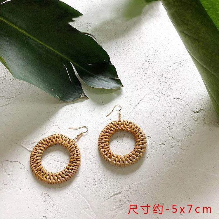 Wholesale Vintage Geometric Round Rattan Earrings