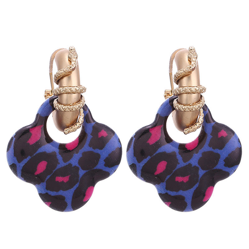 Wholesale Leopard Pattern Clover Resin Pendant Earrings