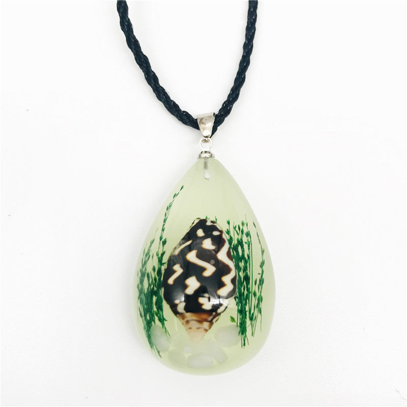 Wholesale 6pcs Creative Resin Drop Glue Shell Necklace
