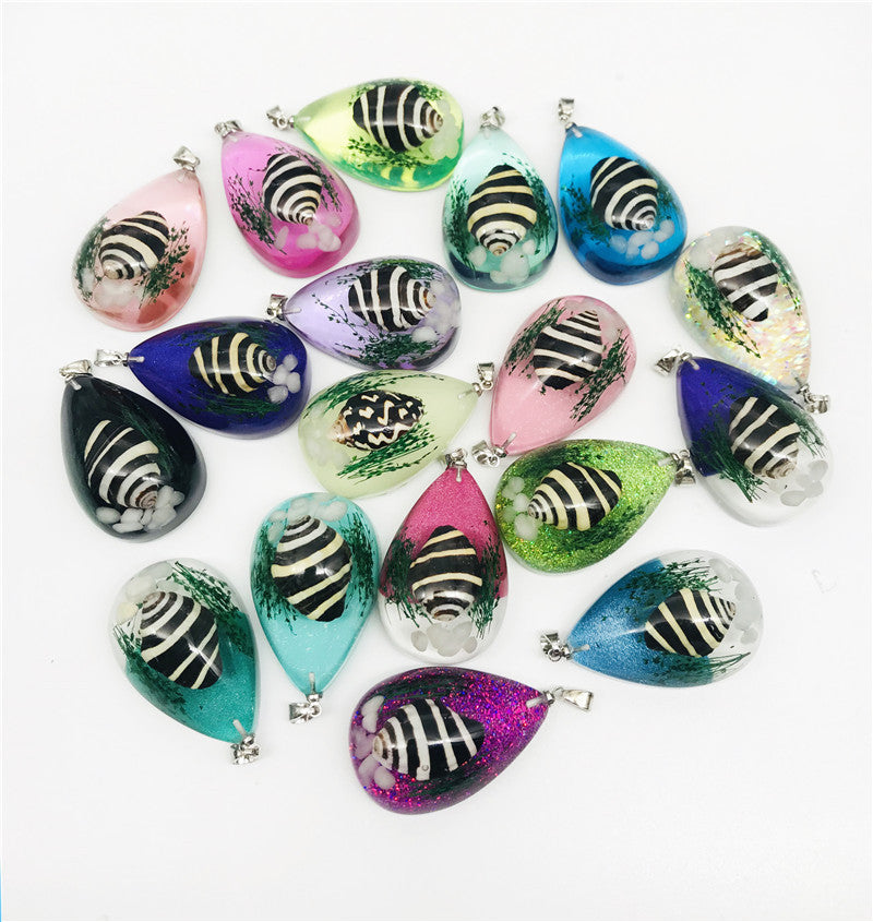 Wholesale 6pcs Creative Resin Drop Glue Shell Necklace