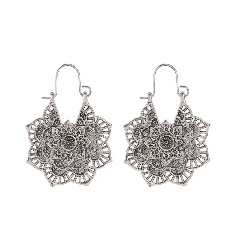 Wholesale Retro Metal Hollow Flower Bohemian Carved Court Style Earrings
