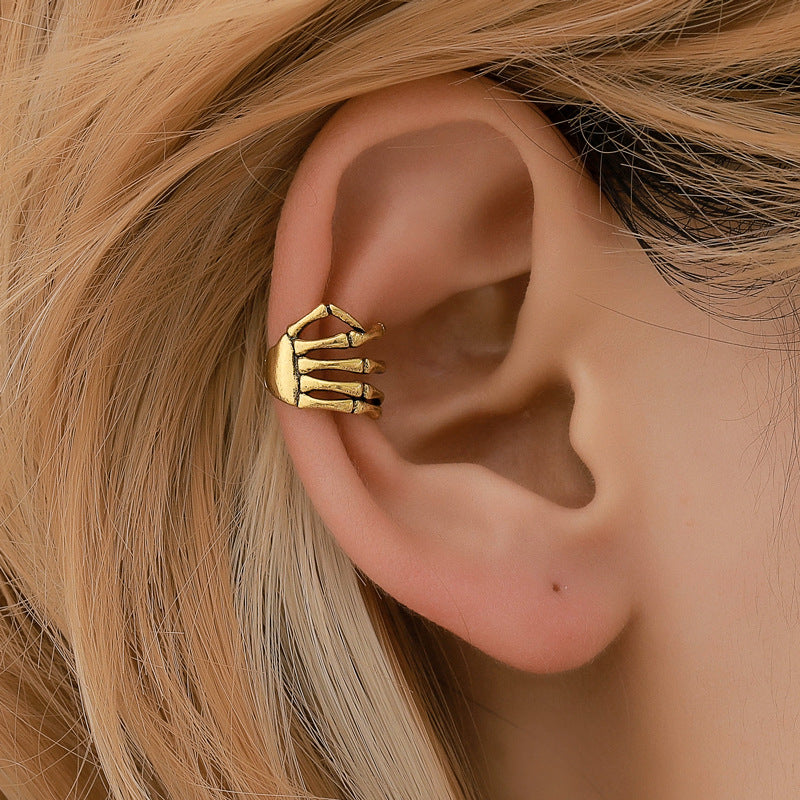 Wholesale Stylish Punk Skull Spine Ear Cuff Clip Women S Copper Electroplated Earring No Piercing Jewelry Accessory For Boutique Resale
