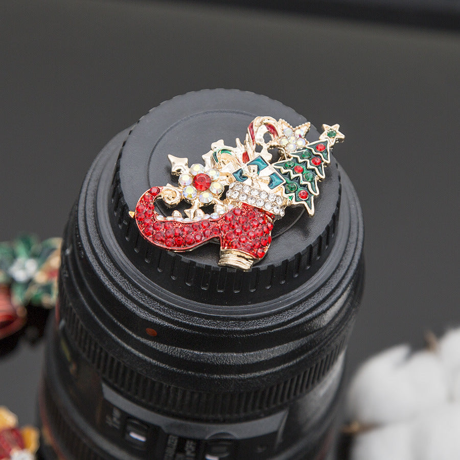 Wholesale Christmas Series Diamond Christmas Boots Clothing Accessories Brooch