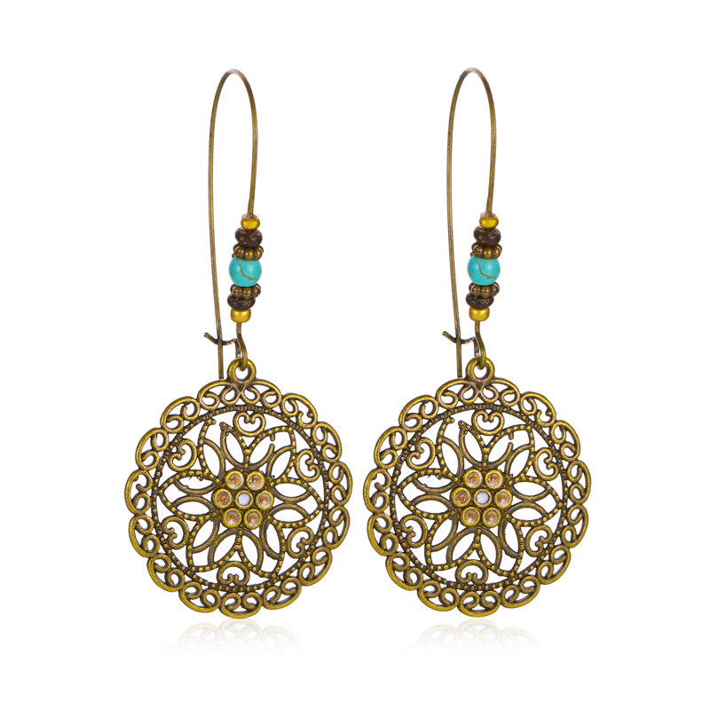 Wholesale Alloy Vintage Green Bohemian Hollow Flower Leaf Earrings For Women Party Gift