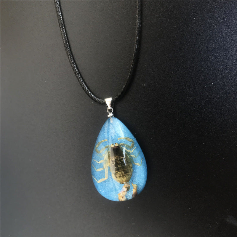Wholesale 6pcs Scorpion Amber Real Insect Luminous Pendant Specimen Necklace