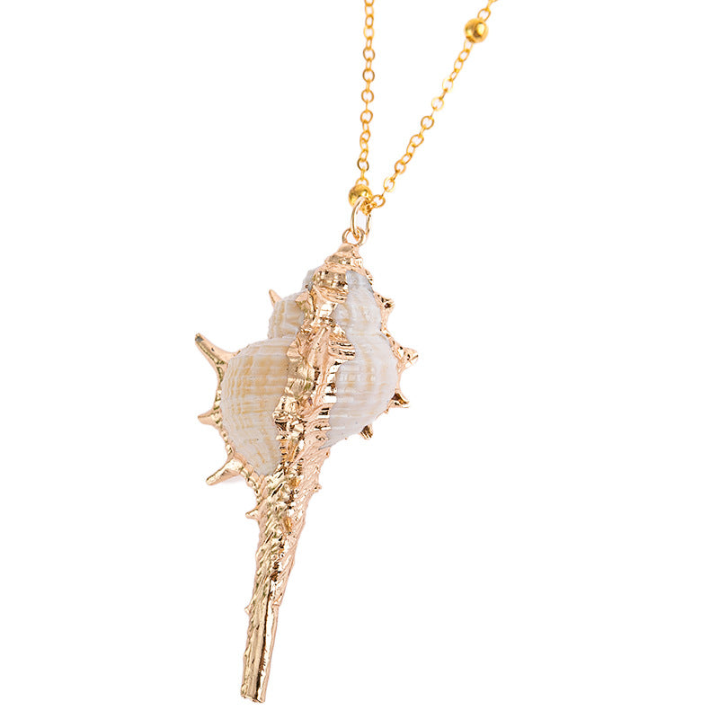Wholesale Gold-edged Conch and Seashell Necklace
