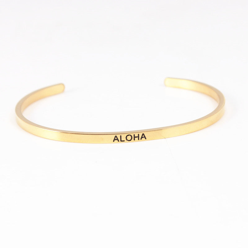 Wholesale Golden Titanium Steel Opening C-shaped Lettering Stainless Steel Couple Bracelet