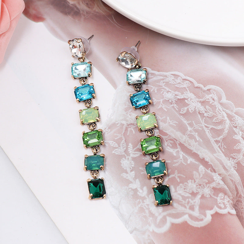 Wholesale Colored Crystal Alloy Earrings