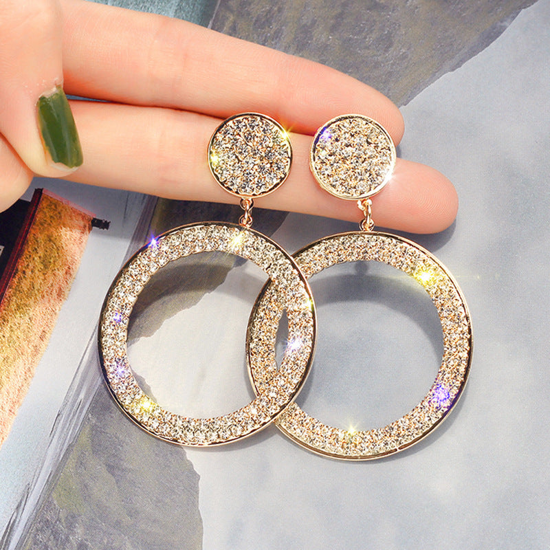 Wholesale Exaggerated Geometric Round Shape with Diamonds and Versatile Circle Earrings