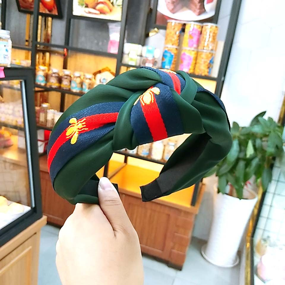 Wholesale Wide Brimmed Little Bee Knotted Fabric Headband