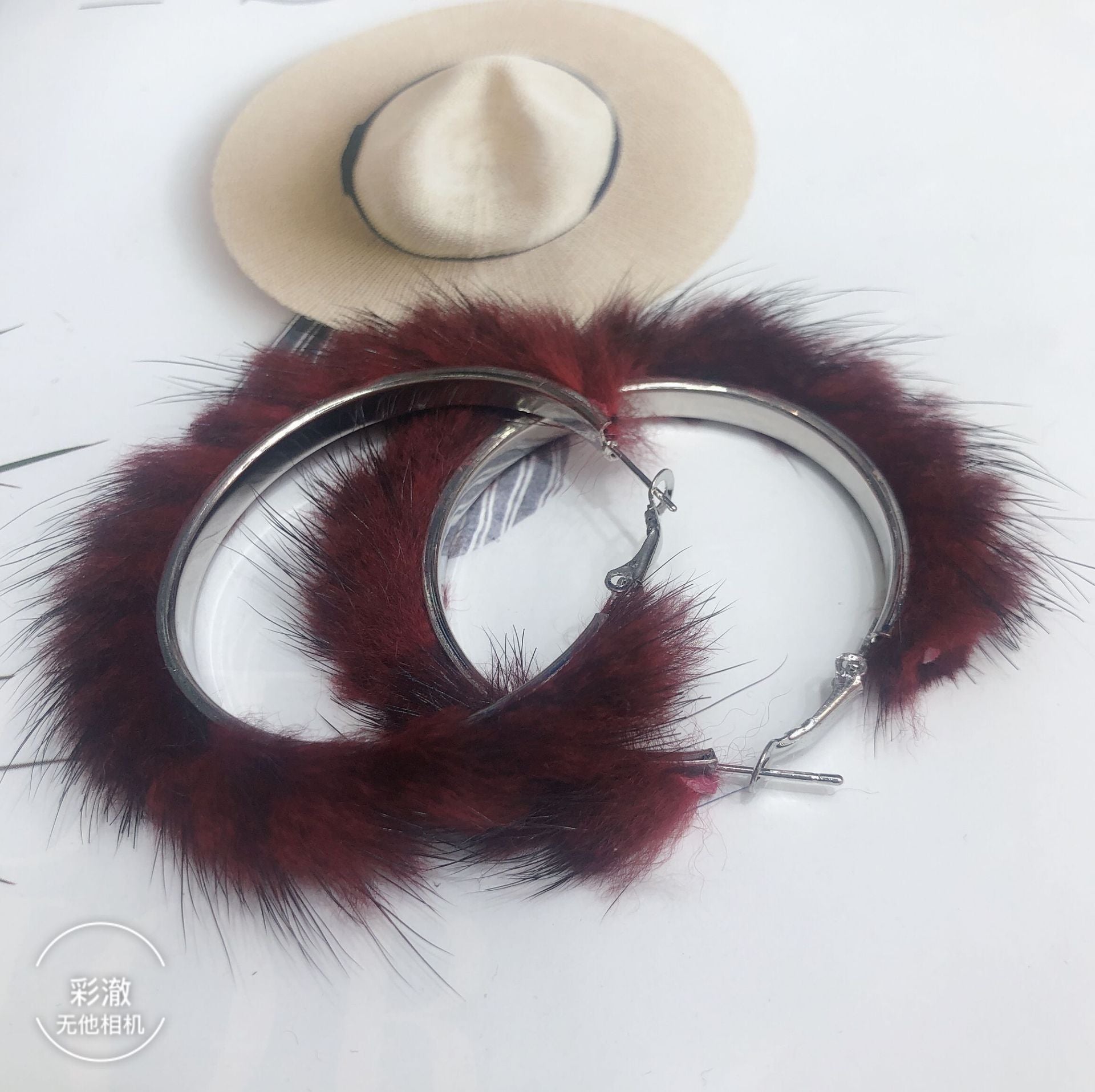 Wholesale Exaggerated Large Circle Mink Fur Ear Loops