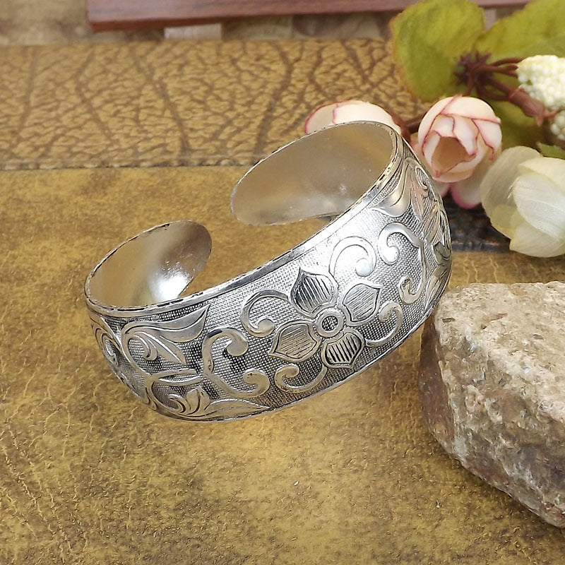 Wholesale Retro Ethnic Style Peony Wide Bracelet