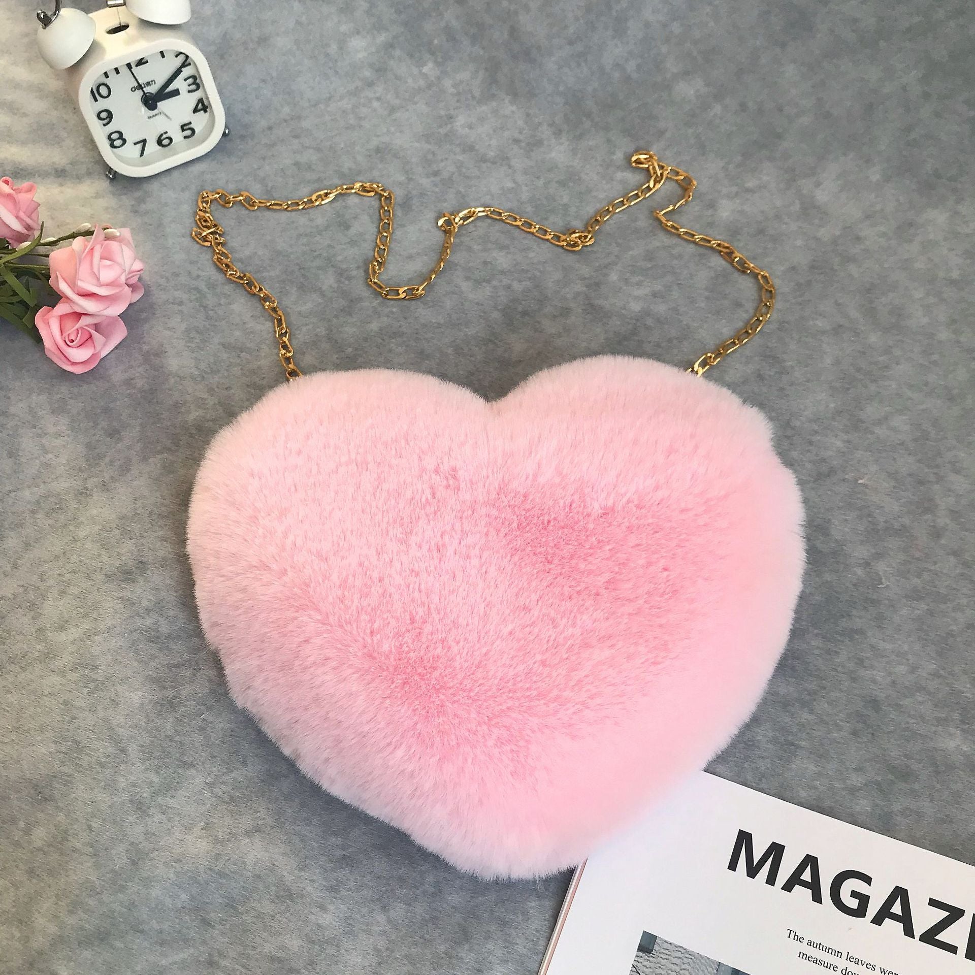 Wholesale Fashionable Love Heart Coin Purse Women's Chain Crossbody Plush Single Shoulder Bag Fuzzy Coin Purse Valentine's Day Gift