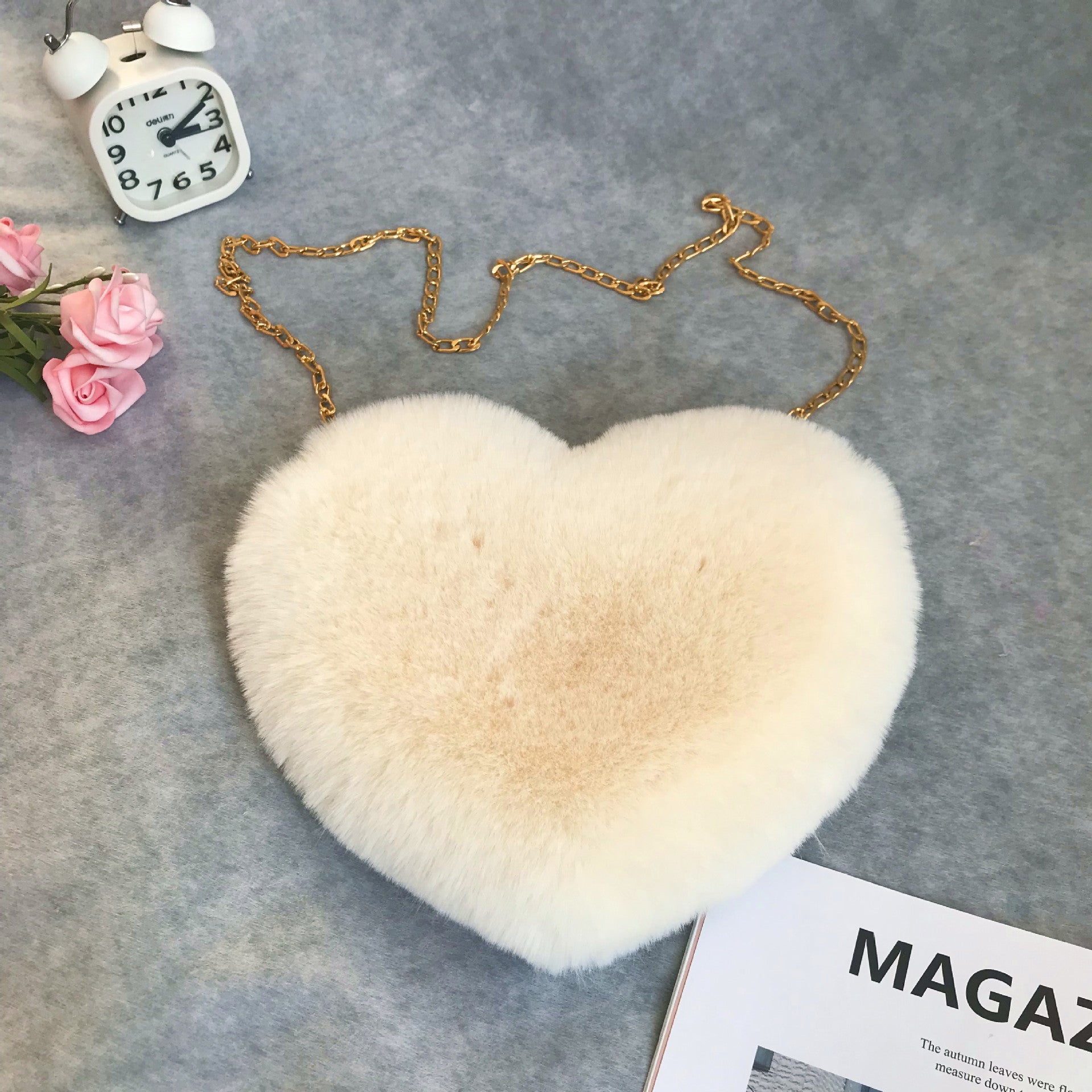 Wholesale Fashionable Love Heart Coin Purse Women's Chain Crossbody Plush Single Shoulder Bag Fuzzy Coin Purse Valentine's Day Gift