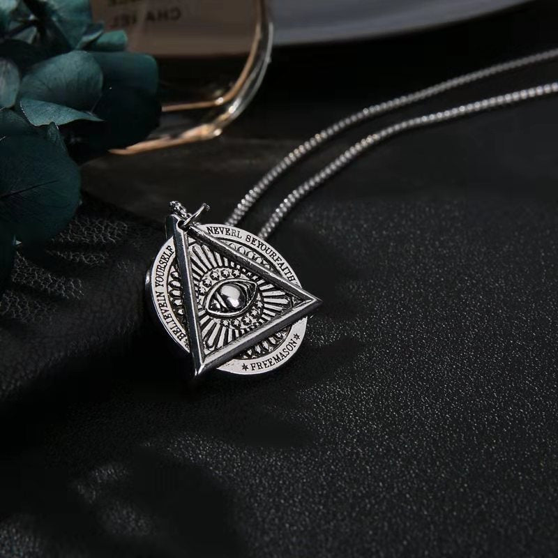 Wholesale Creative Maple Leaf Tags Men's Pendant Necklace