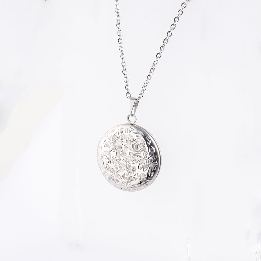 Wholesale 316L Mirror Stainless Steel Retro Pattern Round Photo Box Necklace