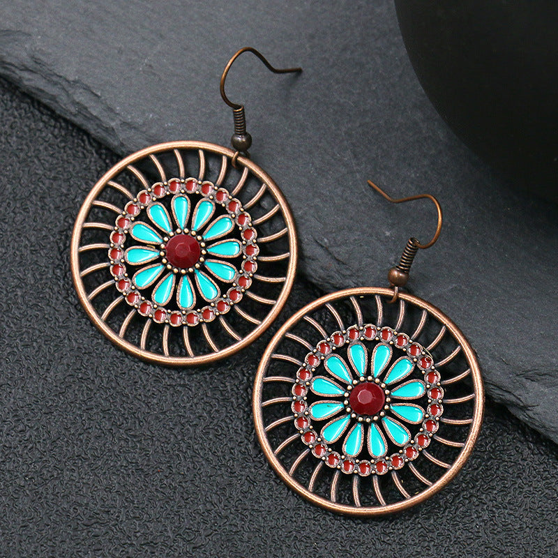 Wholesale Handmade Round Hollow Love Earrings