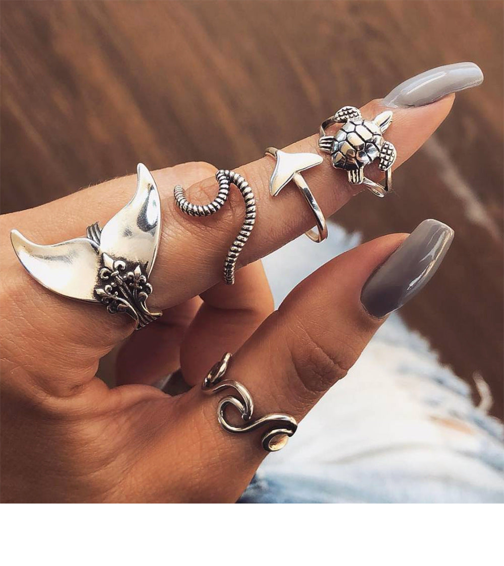 Wholesale Bohemian style geometric turtle tail rings set
