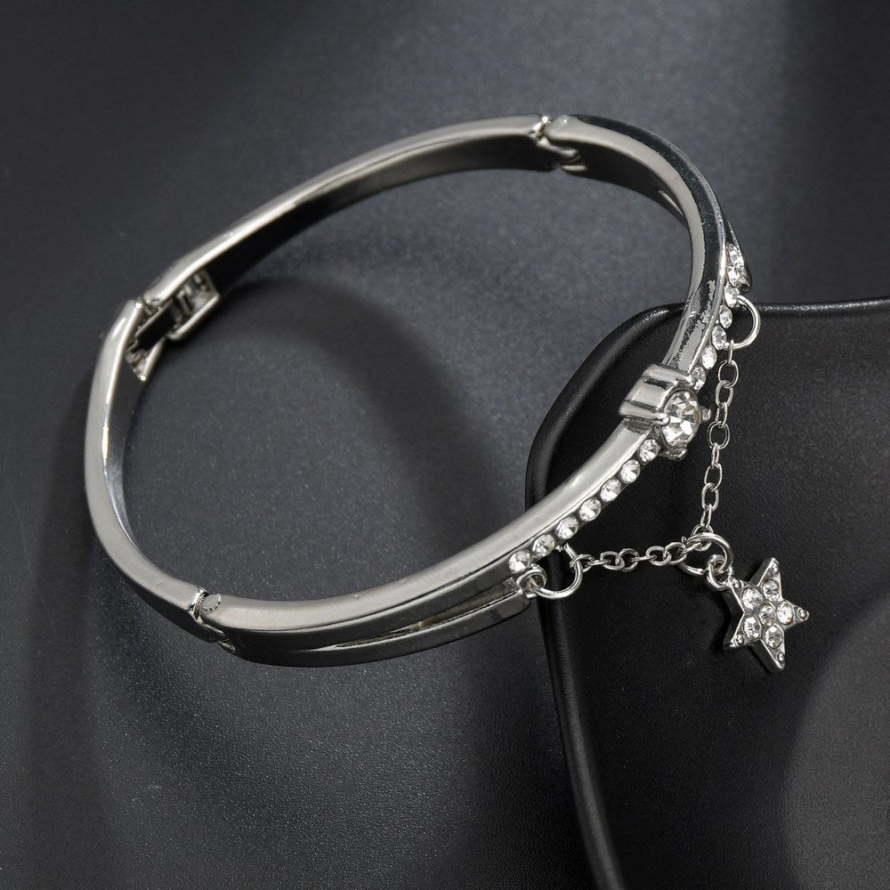 Wholesale Rose Gold Pentagram Diamond Inlaid Alloy Bracelet