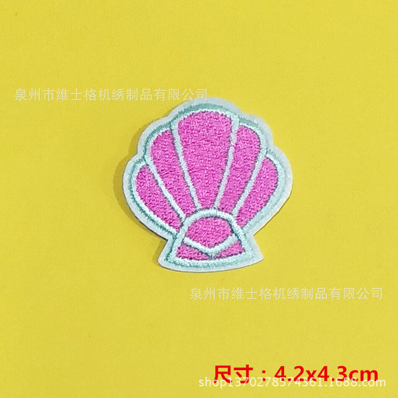 Wholesale Chic Embroidered Patches 30 Pcs Assorted Themes Cloth Appliques For Clothing Bag Resale